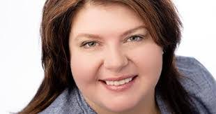 Kendra Kinney's Instagram, Twitter & Facebook