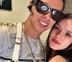 TUNDEN a Alex Marín tras presentar a novia 18 años menor que él: “Es el  nuevo Sergio Andrade” - Infobae