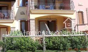 Villetta A Schiera Affittasi Sardegna Cagliari Stili Di Casa Agenzie Immobiliari Sardegna