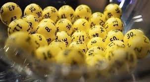 Nessuno ha realizzato il 6 e nessuno ha per quanto riguarda invece l'estrazione del lotto di oggi, ecco i numeri usciti su tutte le ruote: Estrazioni Lotto Superenalotto E 10elotto Di Martedi 5 Maggio