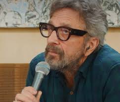 Marc Maron Ends His Podcast After 16 Yrs And 1,700 Episodes, Know What Led  To His Critical Decision