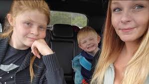 Shana Sherman's Instagram, Twitter & Facebook