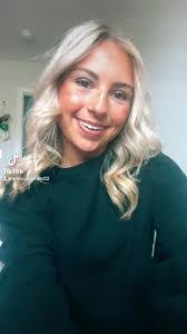 Dawn Carpenter's Instagram, Twitter & Facebook