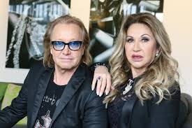 Nach mama carmen wird jetzt auch tochter shania model. Die Geissens Jetzt Schalten Sie Einen Anwalt Ein Gala De