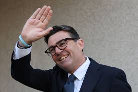 Prime Minister Andy Burnham rules out snap election following historic  first day at Number 10 North - Manchester Evening News