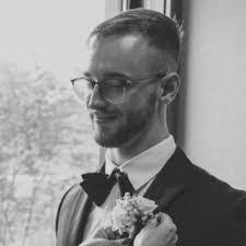 Peter Dimaio's Instagram, Twitter & Facebook