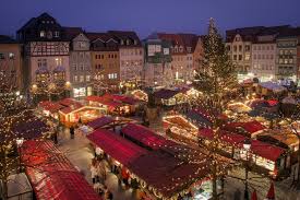 2020 edition of salzburg christmas market will be held at christmas market at mirabellplatz, salzburg starting on 19th november. Visiting The Christmas Markets In Salzburg The Blonde Abroad