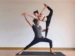 50 partner yoga poses for friends or couples. Advance Couple Yoga Asanas For A Happier Life Hellopost