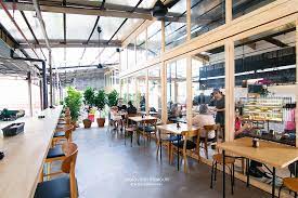 The reviews i read on their facebook page seem pretty mixed of late with complaints of either the long wait for a table, the service or they didn't fancy the type of food served. Breakfast Thieves Apw Bangsar Kl Don T Steal My Breakfast Malaysian Flavours