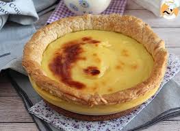 Pasteis De Nata Geant Recette Ptitchef Recette En 2020 Recette Entremet Delicieux Desserts Alimentation