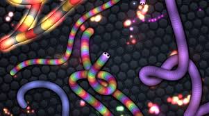 However, the game is likely to be a bit more varied and offer better controls. Slither Io Codes August 2021 Gamepur