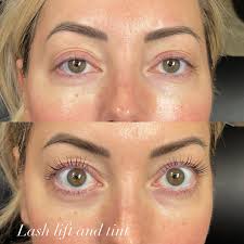💐 Powder Brow Transformation 💐 🌸 great for all ages, skin tones and  types 🌼 look instantly more youthful 🌸 save time and frustration daily 🌼  top of line numbing means pain