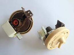 A little bit about the workings of the pressure switch. Samsung Washer Washing Machine Water Level Pressure Switch Dc96 01703b