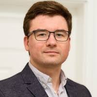 400+ perfiles de «Fromme»