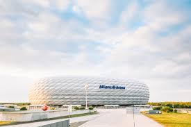 Juli 2021 können sie wieder mit einem geschulten guide auf entdeckungsreise durch die allianz arena und das fc bayern museum gehen. Allianz Arena Bayern Munchen Fc