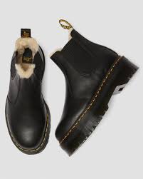 Martens debuted its chelsea boots in the '70s, but the silhouette has its origins in the victorian era. Dr Martens 2976 Faux Fur Lined Platform Chelsea Boots Platform Chelsea Boots Boots Chelsea Boots