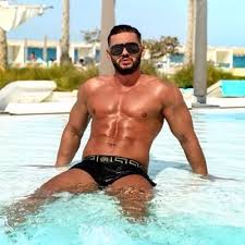 Join facebook to connect with dorian popa and others you may know. Dorian Popa Eusuntdoriann Twitter