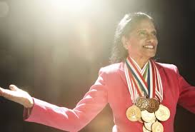 Quah ting wen is a singaporean competitive swimmer currently representing dc trident at the international swimming league. Hw60 Her World Her Story My Reading Room