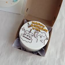 bentocake lumajang🎂 | Bentocake kemasan kardus Harga mulai dari 20k Free  sendok dan lilin Order bisa melalui WA ya, link ada di bio  #bentocakekemasankardus... | Instagram