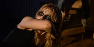 Last Night in Soho Trailer Sees Thomasin McKenzie Dreaming of the Dead