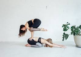 Much like tantra, partner/couples yoga deepens the practice by including your lover, friend or family so why not give these five powerful couples yoga poses a try! 6 Partner Yoga Moves Anyone Can Do Om The City