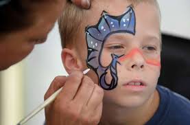 Carnival dishes up food, fun in Riverside