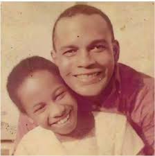 ISMAEL RIVERA JUNTO A SU HIJA.