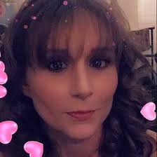 Nikki Rowe (nikkirowe1234)