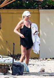 Jun 11, 2021 · penny lancaster was seen on patrol for the first time on friday as she sported a uniform and talked to citizens in london after qualifying as a special police officer. Penny Lancaster Style Clothes Outfits And Fashion Celebmafia