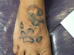 Liebe glaube hoffnung tattoo ideen familie hoffnung tattoo. Tattoomotive Net Tattoo Motive Und Ihre Bedeutungen