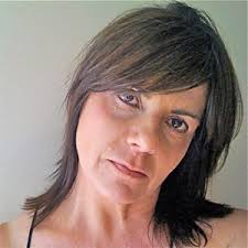 Lori Pastore's Instagram, Twitter & Facebook