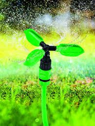 Und abstand für sprinklerkopf, einstellbarer winkel. Easymaxx Easymaxx Gartensprinkler System Mit Flexi Schlauch 2 Aufsatzen Klingel