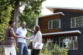 Saya juga bisa menjual properti yang saya miliki dengan harga yang sangat sesuai. Real Estate Agent Definiton