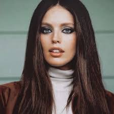 Kara Roden's Instagram, Twitter & Facebook