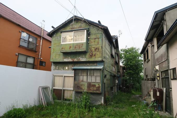 Ghost Houses' Haunt a Rapidly Aging Japan