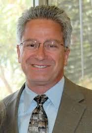 Earl Lynch's Instagram, Twitter & Facebook