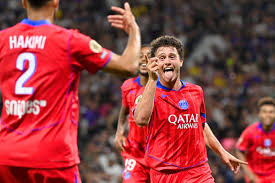 Le PSG et Lille enflamment la Ligue 1 avec des victoires éclatantes