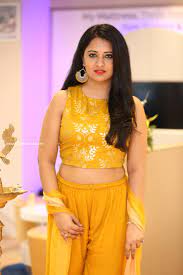 South heroine nikitha hottest navel. Nikita Bisht Actress Photos Stills Gallery