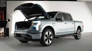 When i put my code reader on it won't power on, i checked fuses and they are good. The 2022 Ford F 150 Lightning Ev Has Frunking Fantastic Storage