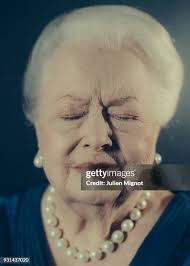 1.990 foto e immagini ad alta risoluzione di Havilland Olivia