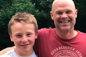 Troy Biddle's Instagram, Twitter & Facebook