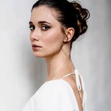 𝗠𝗼𝗱𝗲𝗹 • 𝗙𝗮𝘀𝗵𝗶𝗼𝗻