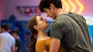 The kissing booth 2, which premiered in 2020, start with noah and elle happy and in love as he leaves for harvard university, which is the start of elle and noah's issues.on a visit to harvard, noah introduces elle to his new friend, chloe, who makes elle feel insecure in her relationship. The Kissing Booth 2 Trailer Has Fans Questioning Whether Elle And Noah End Up Together