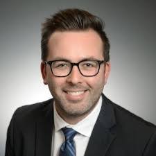 Tesia Davis's Instagram, Twitter & Facebook