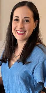 Paula Rizzo's Instagram, Twitter & Facebook