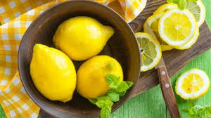 Can You Use Lemon Water to Treat Acid Reflux?