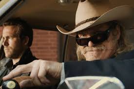 Veteran lawman roy pulsifer (jeff bridges) works for the r.i.p.d., a legendary police force charged with finding monstrous spirits who are disguised as ordinary people but are trying to avoid their final judgment by hiding out among the living. R I P D Star Jeff Bridges Was Underwhelmed By The Film