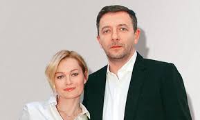 «обыкновенная история» по роману и. Aleksej Agranovich Na Dni Rozhdeniya Sobirayu Chelovek Po 100 Rambler Kino