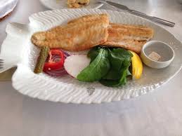 Arnavutköy mahallesi i̇stanbul şehir merkezine mesafesi ise yaklaşık 9 kilometredir. Arnavutkoy Sosyal Tesisi Istanbul Besiktas Menu Prices Restaurant Reviews Tripadvisor
