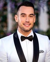 The Bachelorette' Australia 2020: Where To Follow Every Contestant On  Instagram